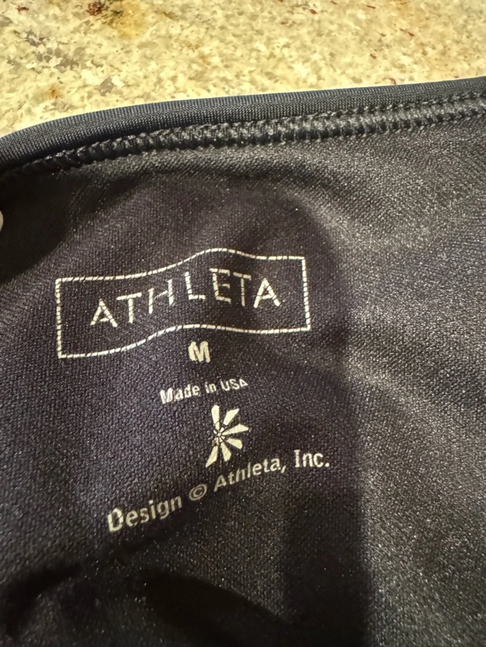 Athleta Bikini Top Size M - Picture 4 of 5
